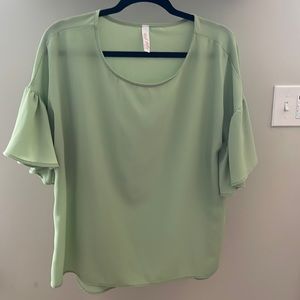 Short sleeve top blouse